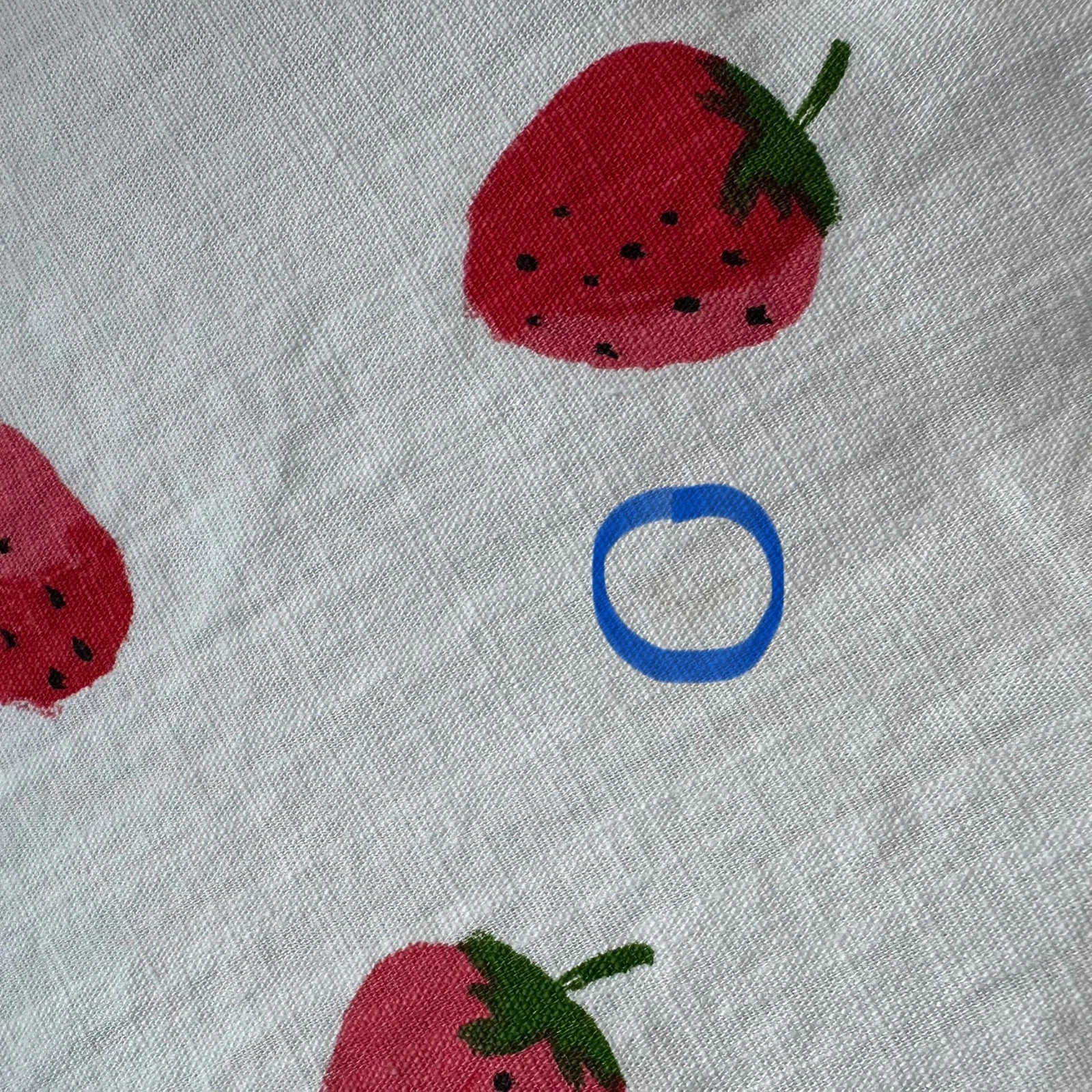Tovaglia Kate Spade Fragole Tonda Bianca Rossa 70" Fragola Estate Picnic