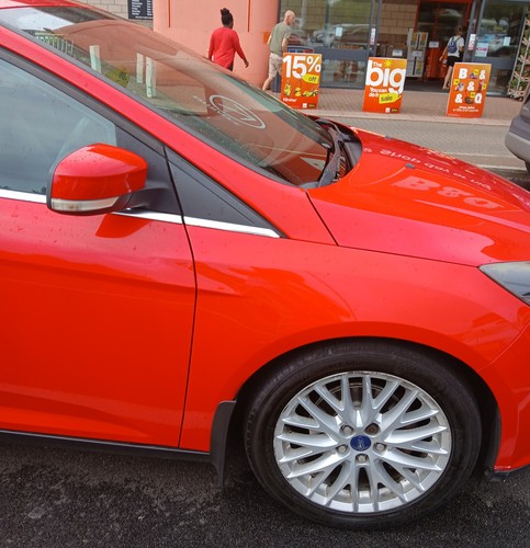 Ford Focus - Picture 3 of 8