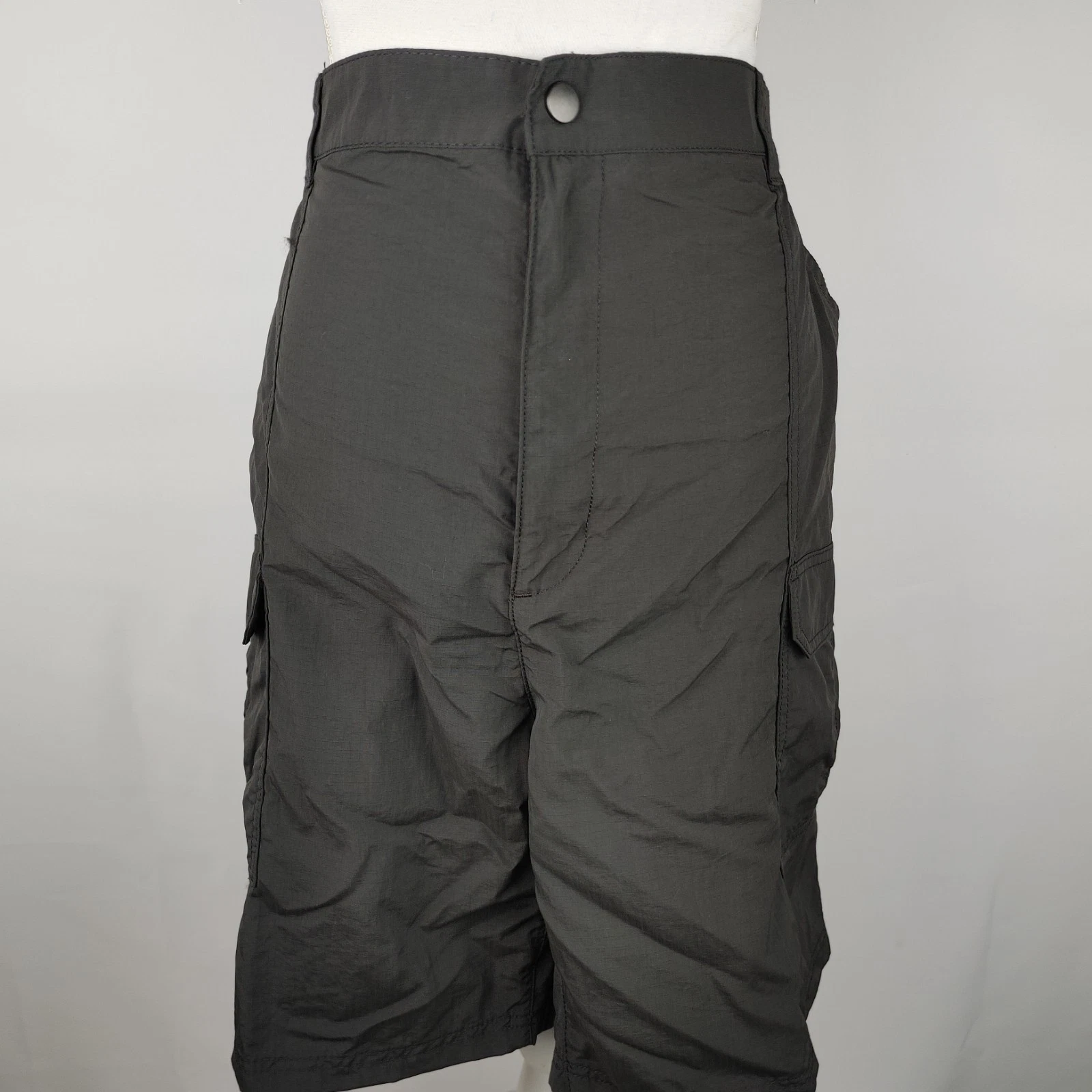 Croft & Barrow Men's Size 44 Charcoal Cargo Shorts 8.5" Inseam Wicking Quick Dry