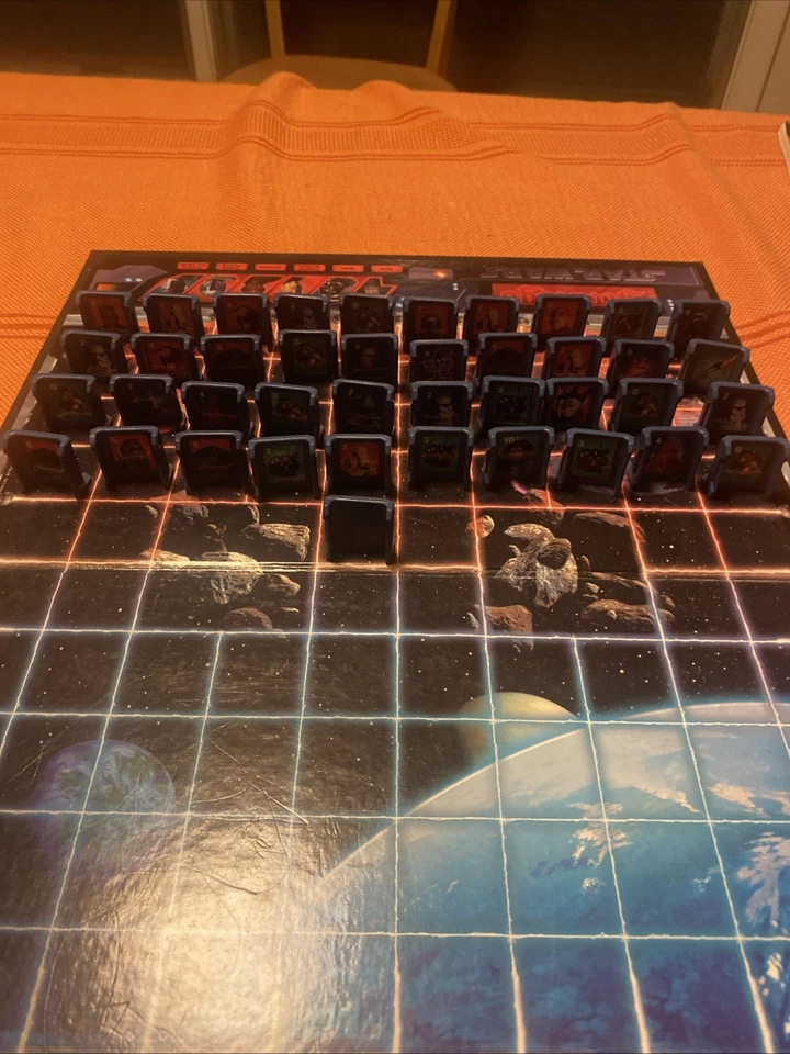 Stratego Star Wars Board Game 2002 Milton Bradley Complete - Image 3 of 4