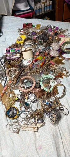 6 lbs Vintage to Modern Costume Jewelry Grab-bag  Estate Lot craft