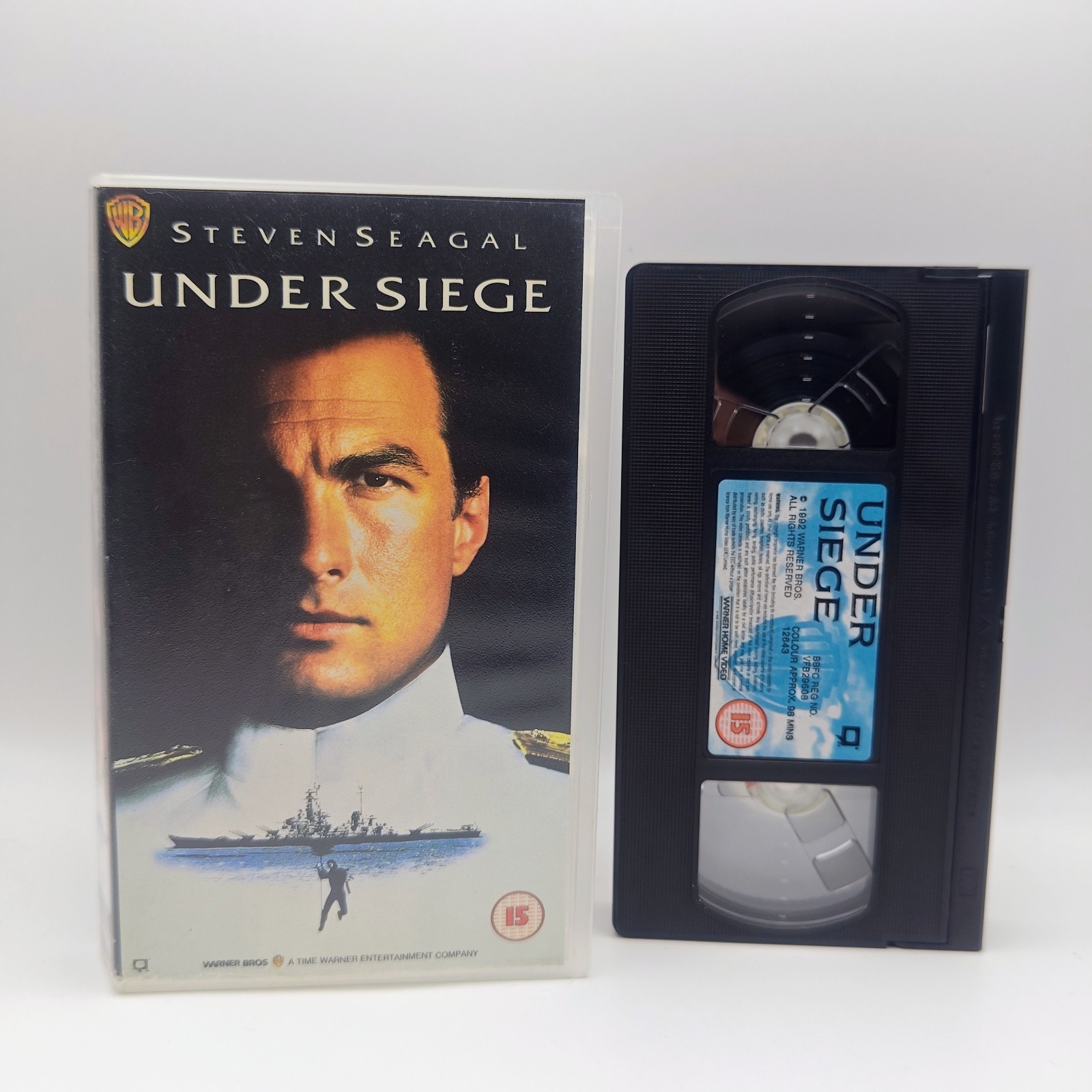 Under Siege VHS Steven Seagal 90s Action Thriller Tommy Lee Jones (1992)