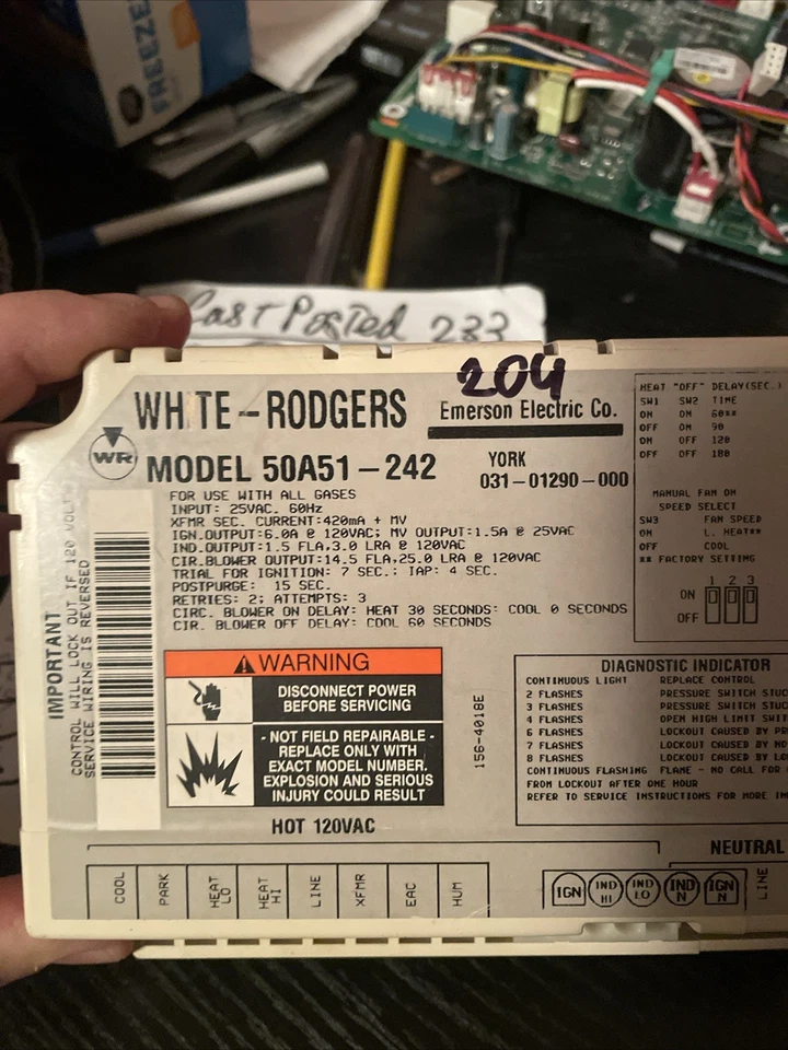 Furnace Control Board White Rodgers 50A51-242 - Image 2 of 4