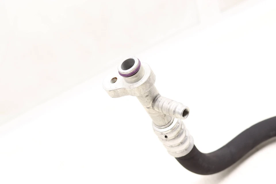 Mercedes-Benz CLS63 AMG 2012-2014 - manguera/línea/tubo de aire acondicionado 2128309515 Foto 2 de 4