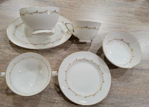 LOT of 6 pcs ~ Royal Doulton RONDO Tea Cups/Jam plate/Bread & Butter/Soup/Serve