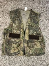Vintage Walls Realtree Camo Hunting Vest Men’s Size XL Removable Backpouch