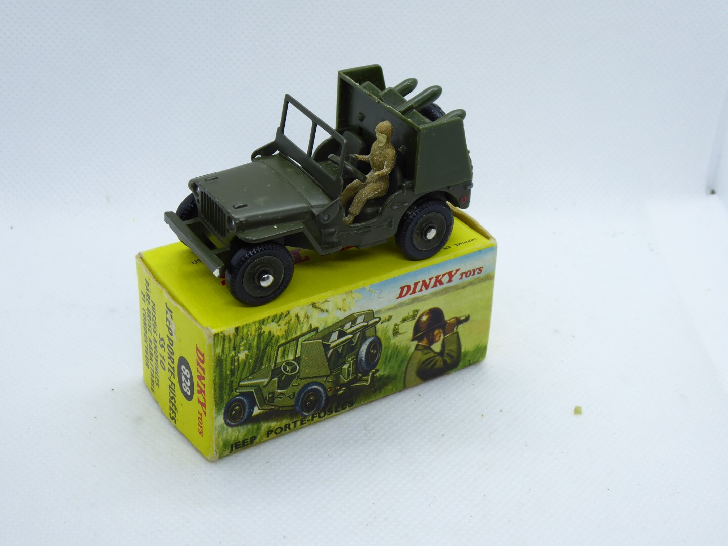 Dinky Toys 80B - Jeep Militaire Lance-missiles - 1/43 Ancienne - Collection (Occasion)