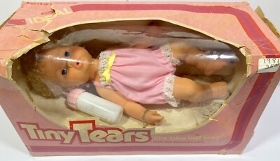 ♥ヴィンテージ　TINY TEARS Baby プレゼンテーションBox♥ American 