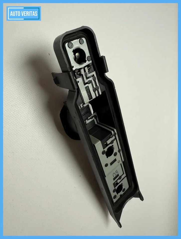 Original Ford Focus I 1 Tournament Lamp Carrier Rear Light R/L XS4X13N004E - Image 4 of 4