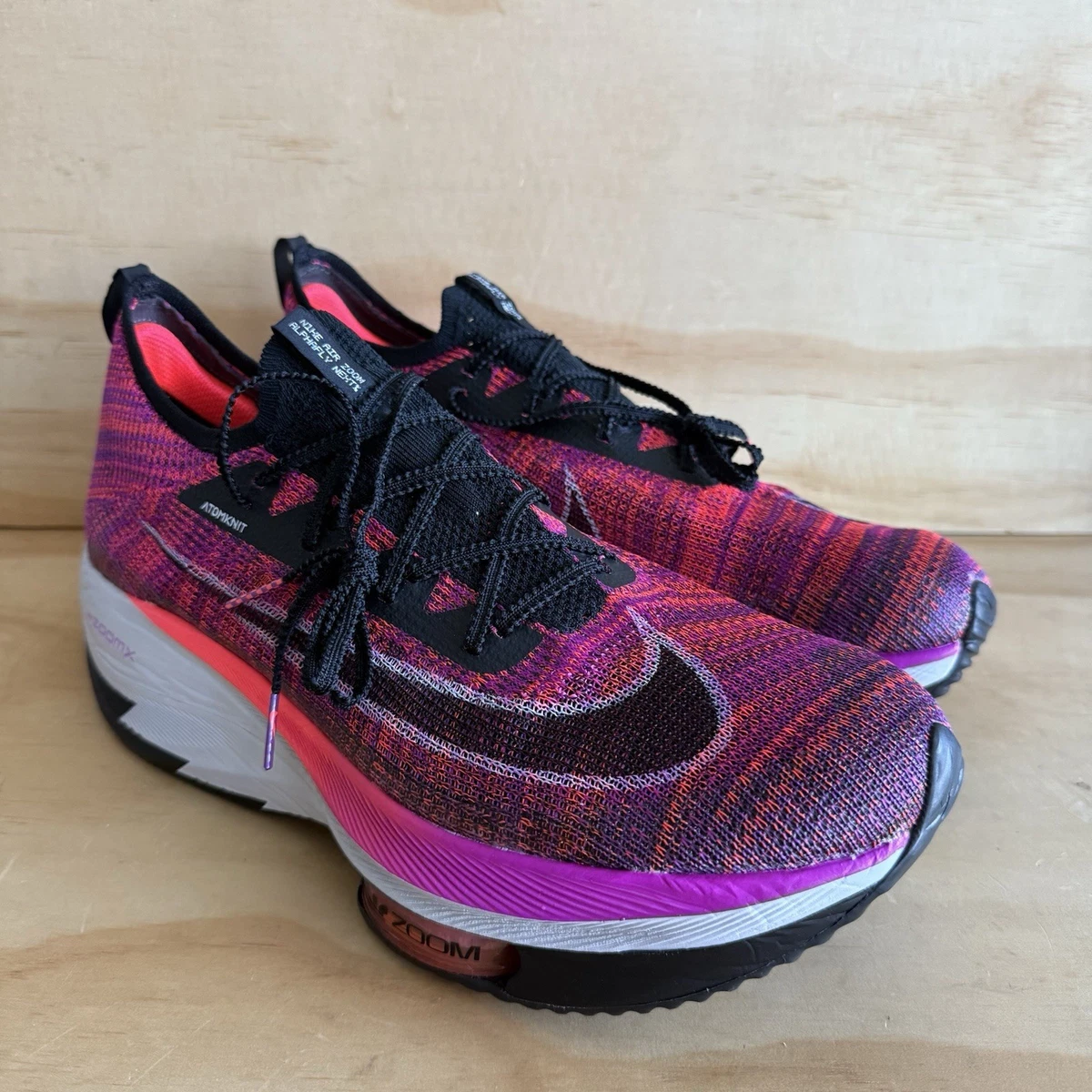 Preços baixos em Nike Air Zoom Alphafly Next% Flyknit Hyper Violet