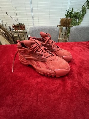 Reebok Cardi B Club C V2 Women's Shoes Sneakers Size 8.5