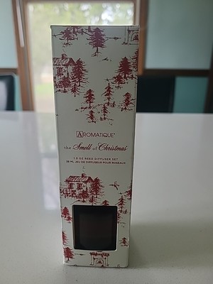 Aromatique The Smell of Christmas Fragrant Reed Diffuser Set 1.3 Oz Bottle Oil