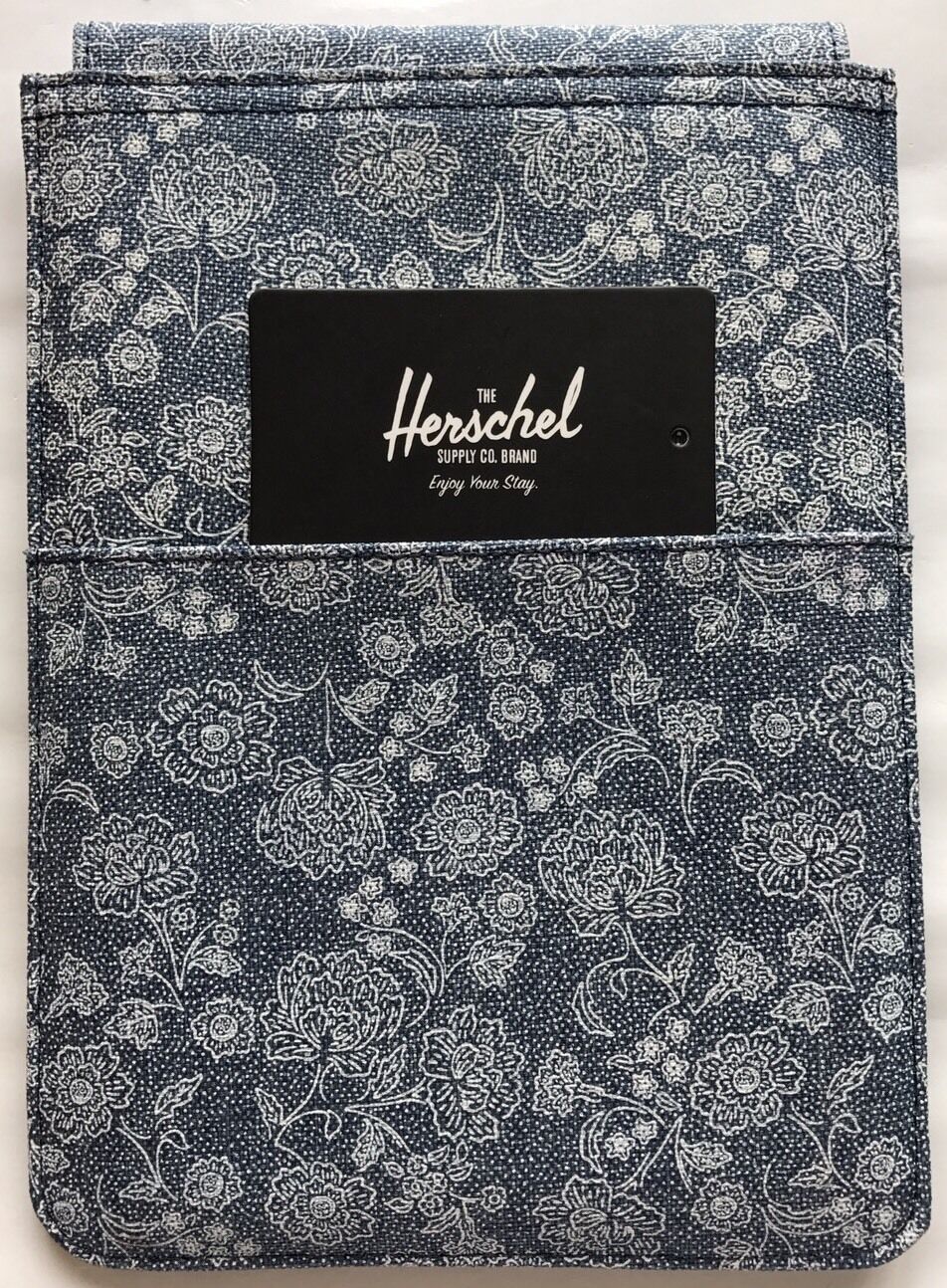 New Herschel Supply Co Spokane Sleeve Pouch For IPad Mini Navy Floral  Print
