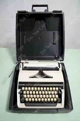 ☆タイプライターgabriele 25ヴィンテージタイプ 西ドイツ アドラー製