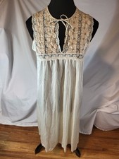 Vintage Gossard Artemis Ivory Size Small Nightgown