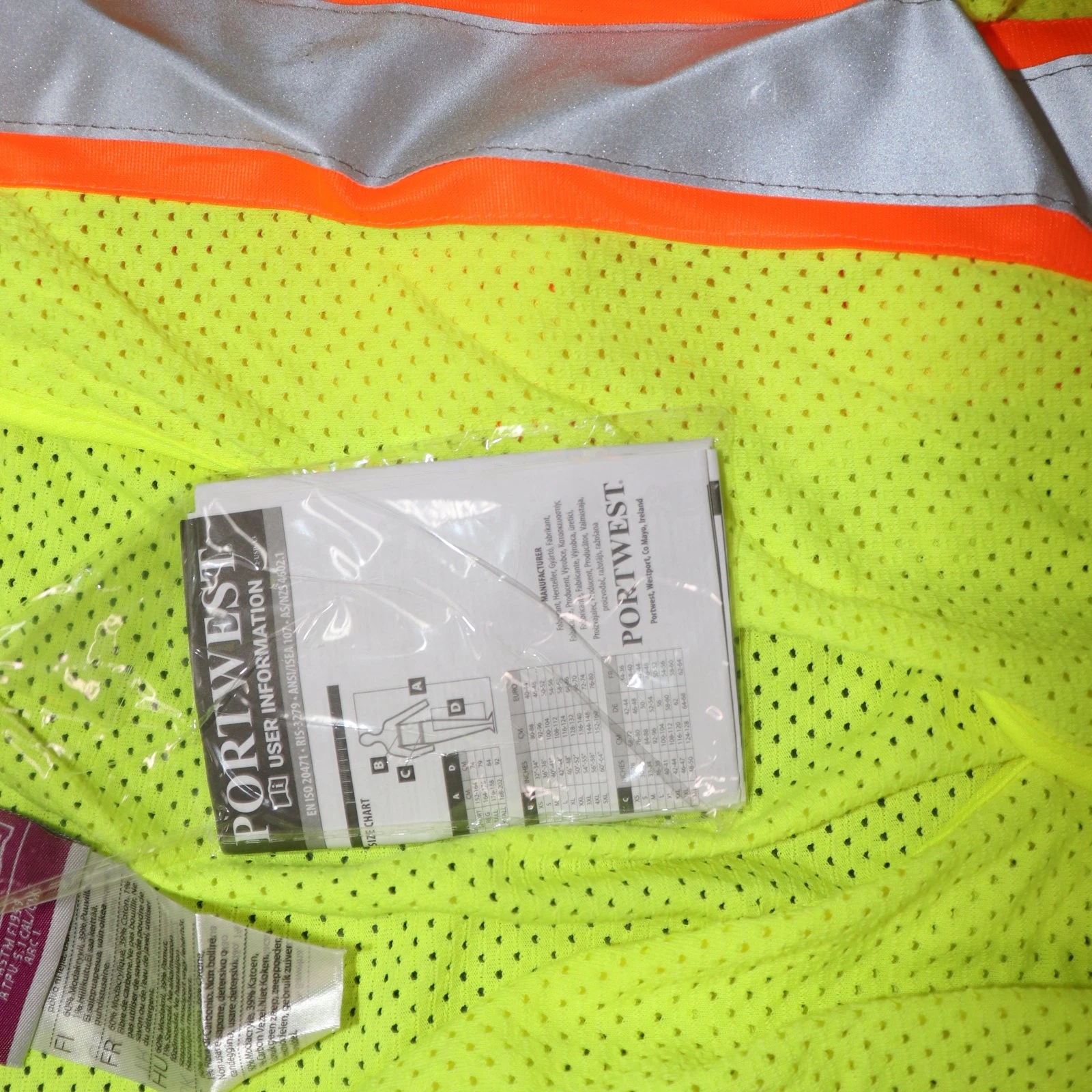 Portwest High Visibility Safety Vest Type R Class 3 F1506-10A Large 107-2015 image 4