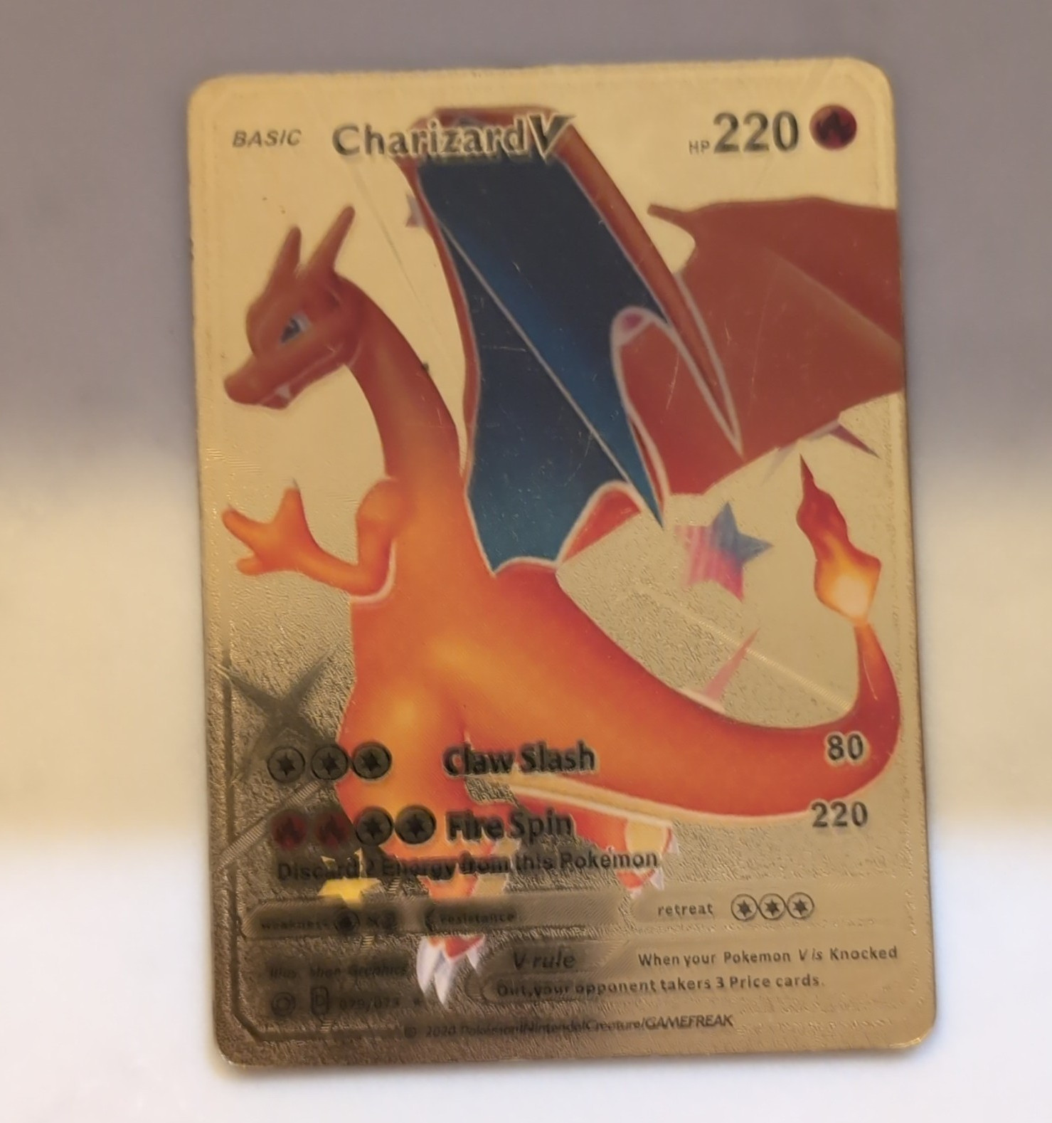 Pokemon TCG Charizard V 220 Pokemon Card Full Art Holo Fire 220 HP ENG 2020
