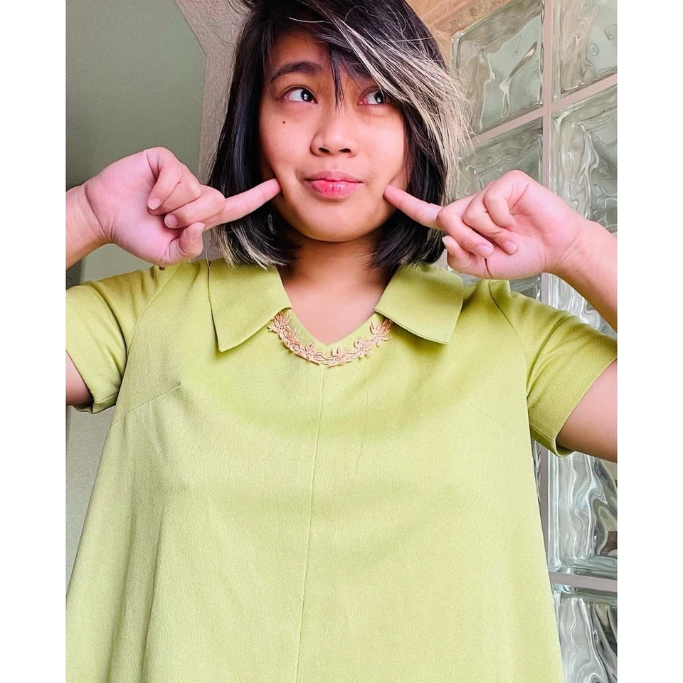 Mini Vestido Mediano De Colección Años 60 MOD Go-Go Verde Lima Poli Doble Tejido Cuello Daga Foto 2 de 4