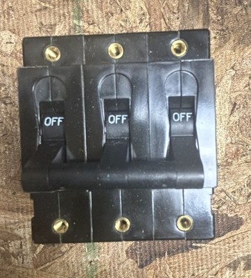 AIRPAX UPL111-1-66F-253CIRCUIT BREAKER 25 AMPS 250 MAX VOLTS 50/60 HERTZ