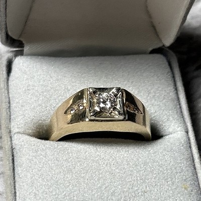 14 Karat Gold 3/4 Karat runder Schliff natürlicher Diamant Ring Größe 12 10,2 Gramm