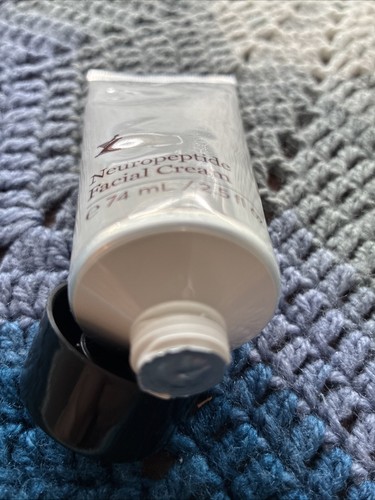 Perricone MD Neuropeptide Facial Day Cream 2.5 Oz SEALED B7 - Picture 2 of 7