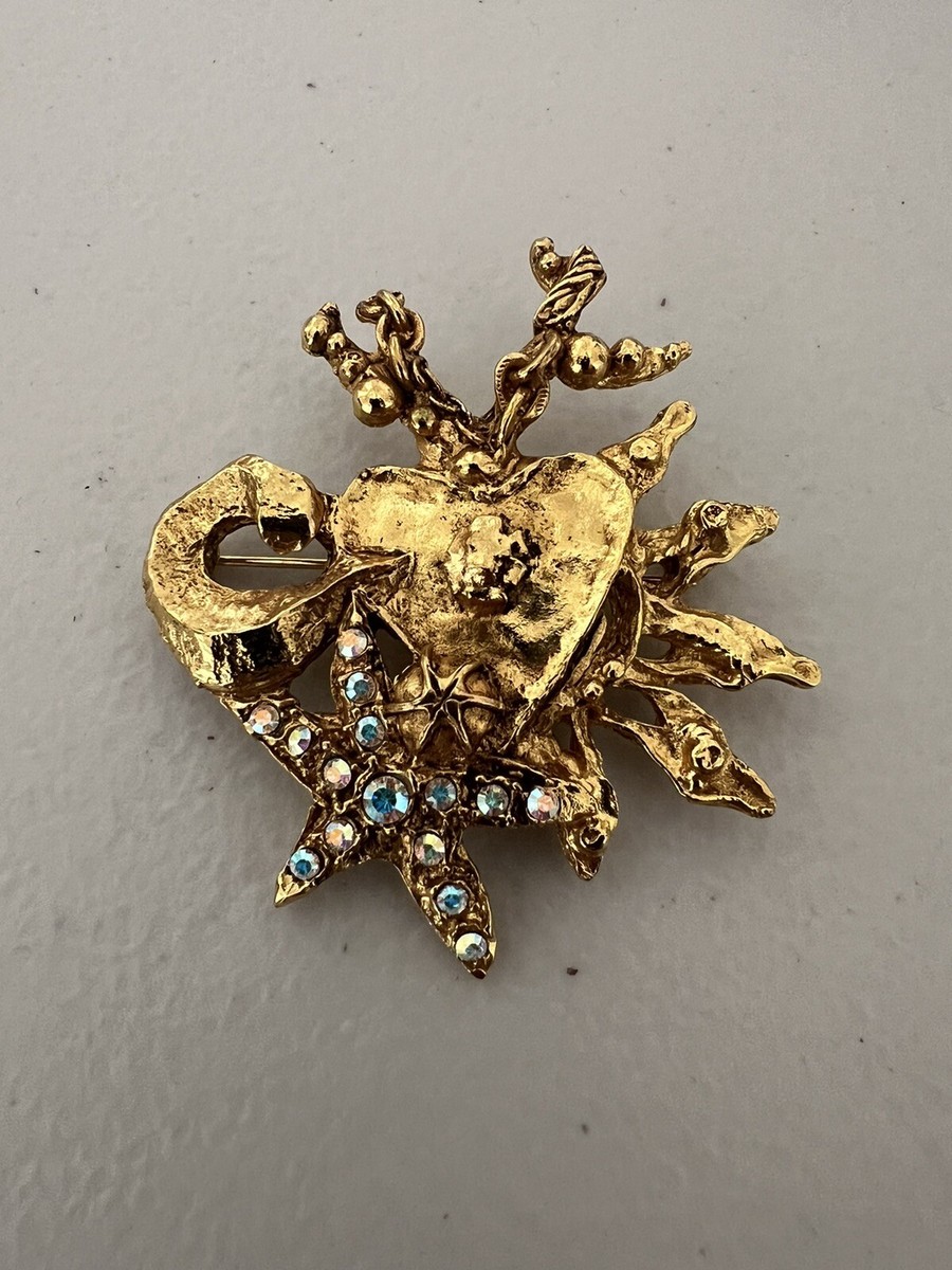 Vtg Christian Lacroix Gold Heart Pendant Brooch | eBay Vtg Christian Lacroix Gold Heart Pendant Brooch | eBay