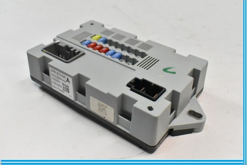 2016 JAGUAR XJ OEM TRUNK RELAY JUNCTION FUSE BOX CPLA14Q073AA - Picture 3 of 8