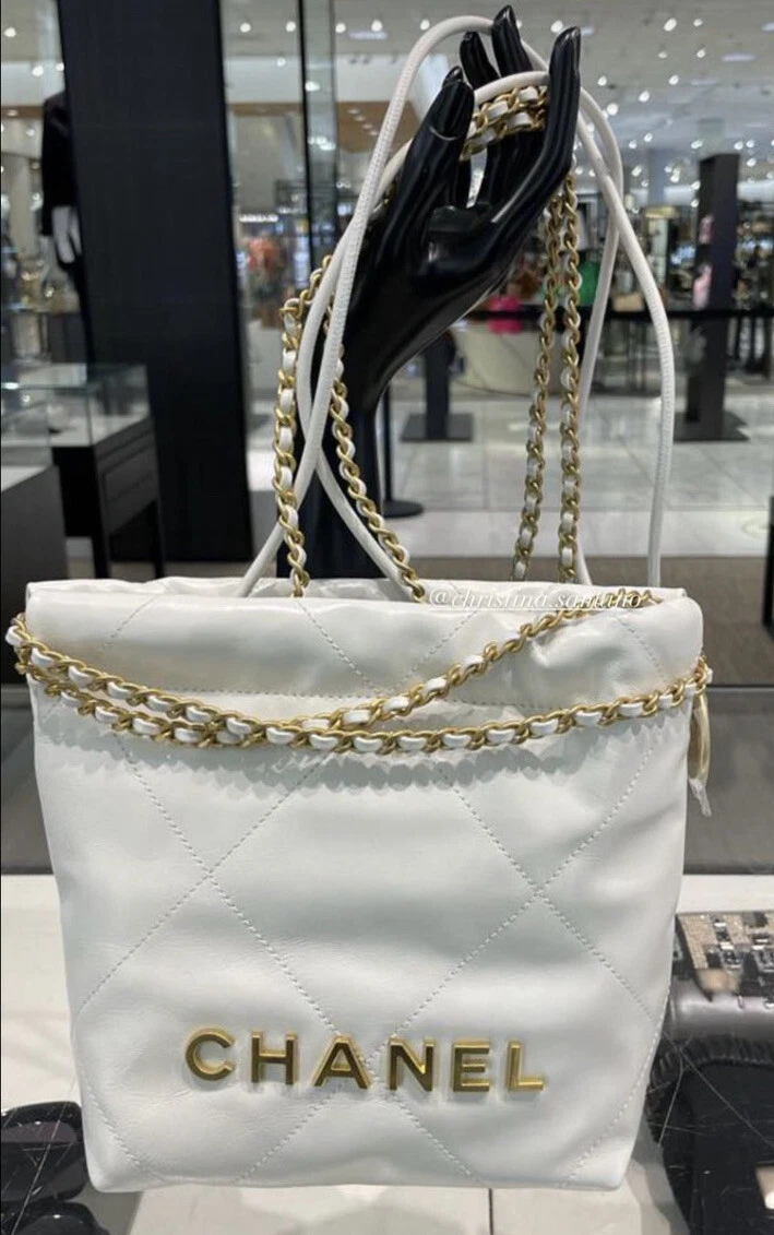 New Summer 2023 23S White Mini 22 Bag Handbag Hardware 🤍💗🤍 | eBay