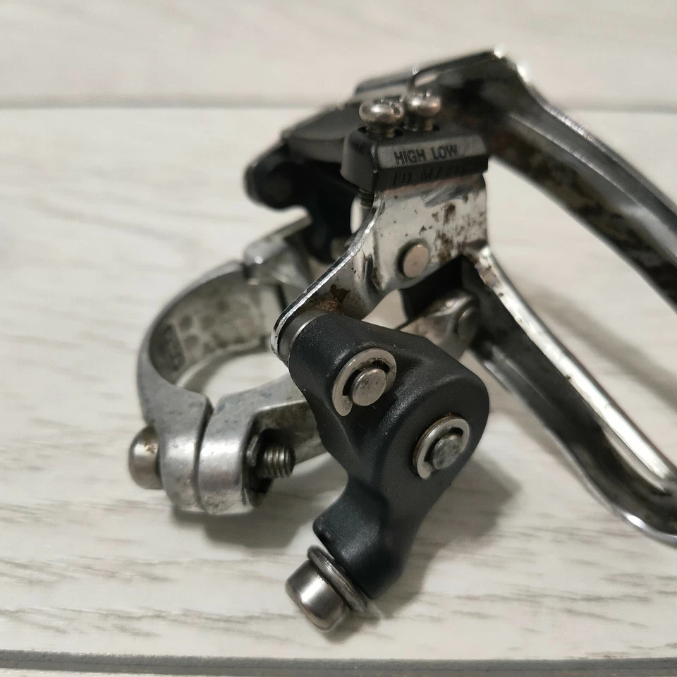 Vintage Shimano Deore XT FD-M739 Bicycle Front Derailleur Top Pull 28.6 mm Clamp - Image 3 of 4