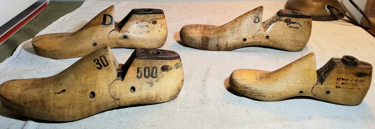 4 VINTAGE 1950s WOODEN COBBLER SHOE MOLD FORMS-KEMPTON, EMPIRE 