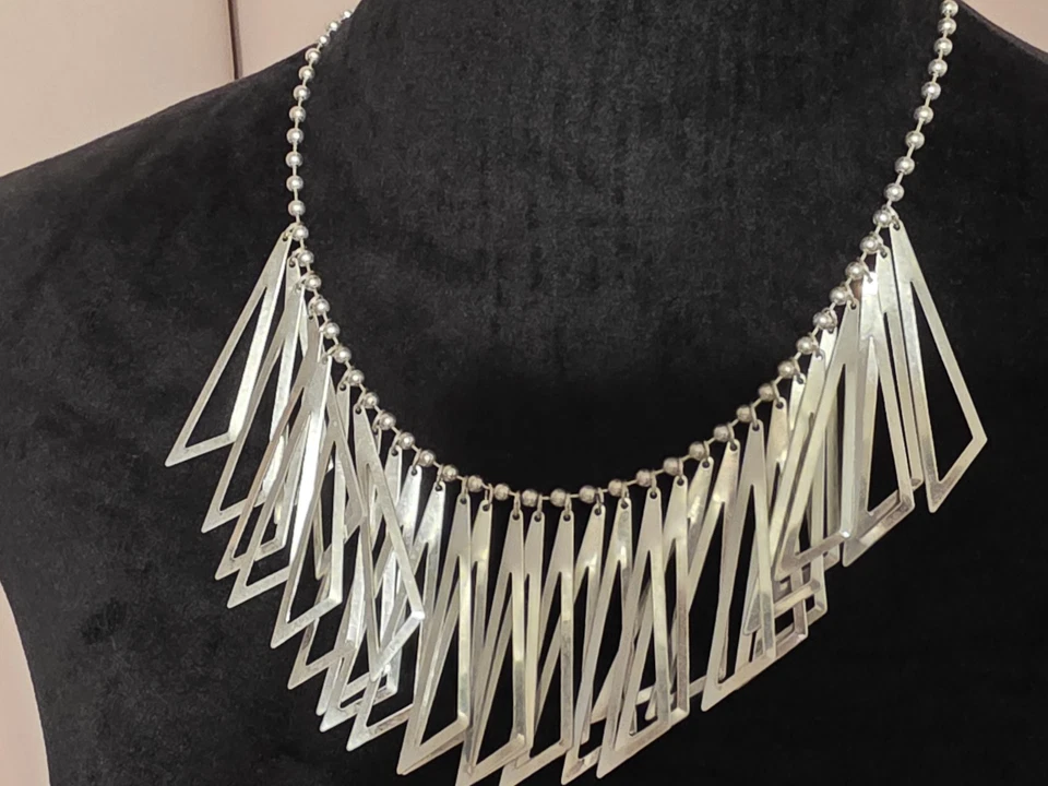 Collar de plata con declaración geométrica Park Lane Foto 2 de 3