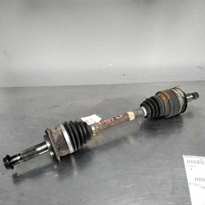 Eje conductor delantero izquierdo Toyota Tundra 2000-2006 eje exterior OEM Foto 2 de 4