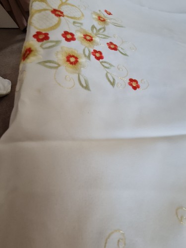 Tablecloth embroidered rectangle off-white colour cream vintage - Picture 3 of 12