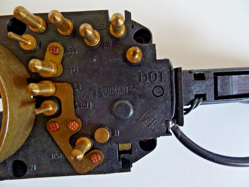 AUDI ORIGINAL Lenkstockschalter FORMEL E 445953513E 01C MIT Start Stop Funktion - Bild 12 von 13