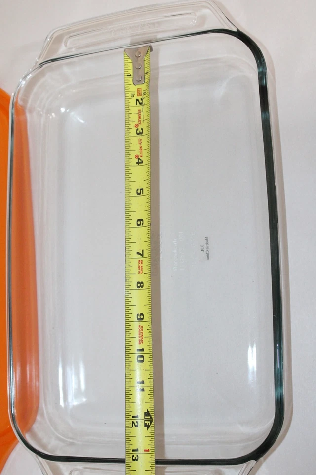 Lock & Lock Food Storage Container Rectangular Glass Dish Cake Pan & Lid Orange - Image 3 of 4