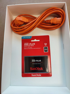 SSD PLUS SanDisk, Solid State Drive 120GB, 520MB/S``, Kabel 5m