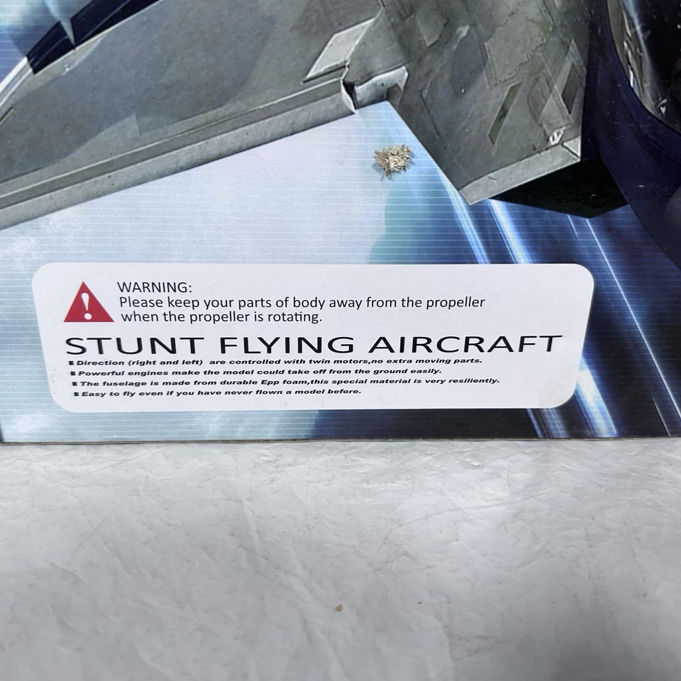 FX822 F-22 Raptor Airplane RC Remote Control 15” x 11.5” - Image 3 of 4