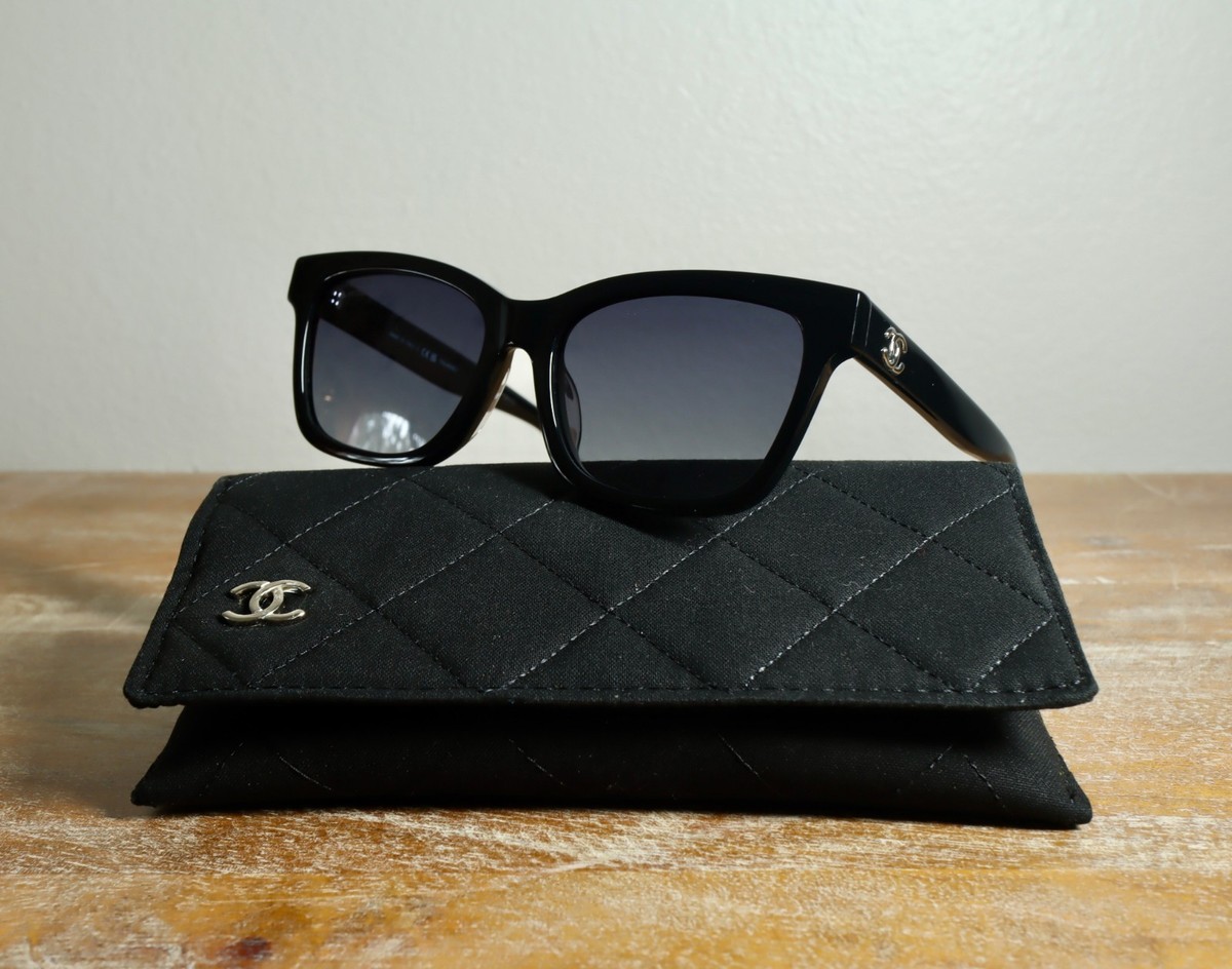 CHANEL 5417 Urban Vintage Square Sunglasses 54mm Black/Gray Lens