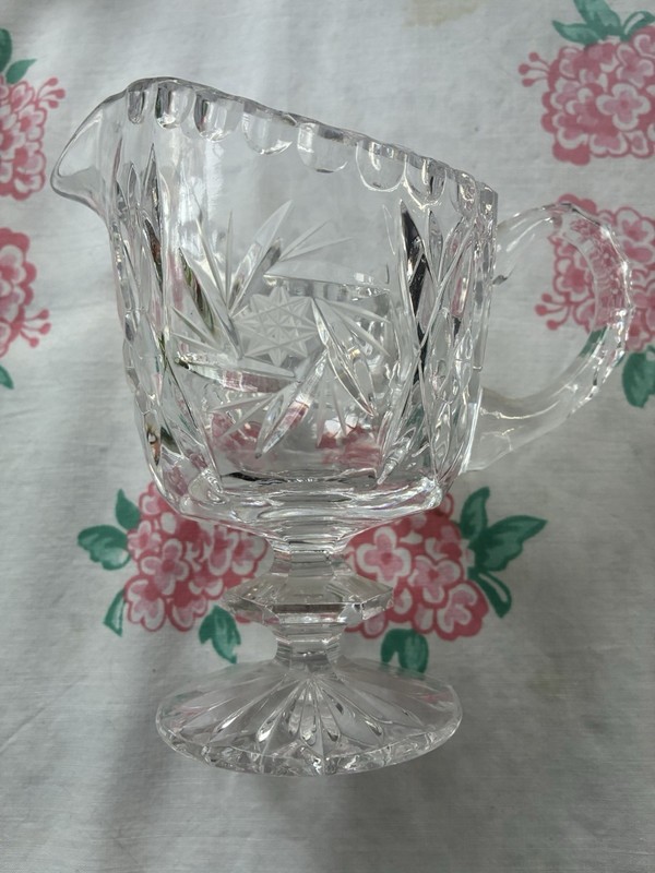 VINTAGE CUT GLASS CREAMER GADROON RIM STARBURST PATTERN