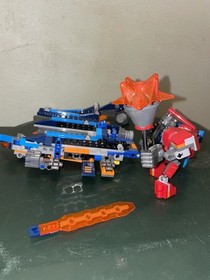 LEGO Nexo Knights Season 3 Clay's Falcon Fighter Blaster 70351  70363 Incomplete