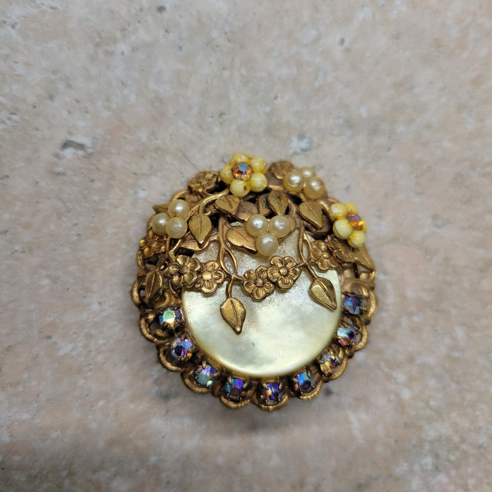 VINTAGE ART DECO INSPIRED ART GLASS & BRASS ENAMEL BR… Gem