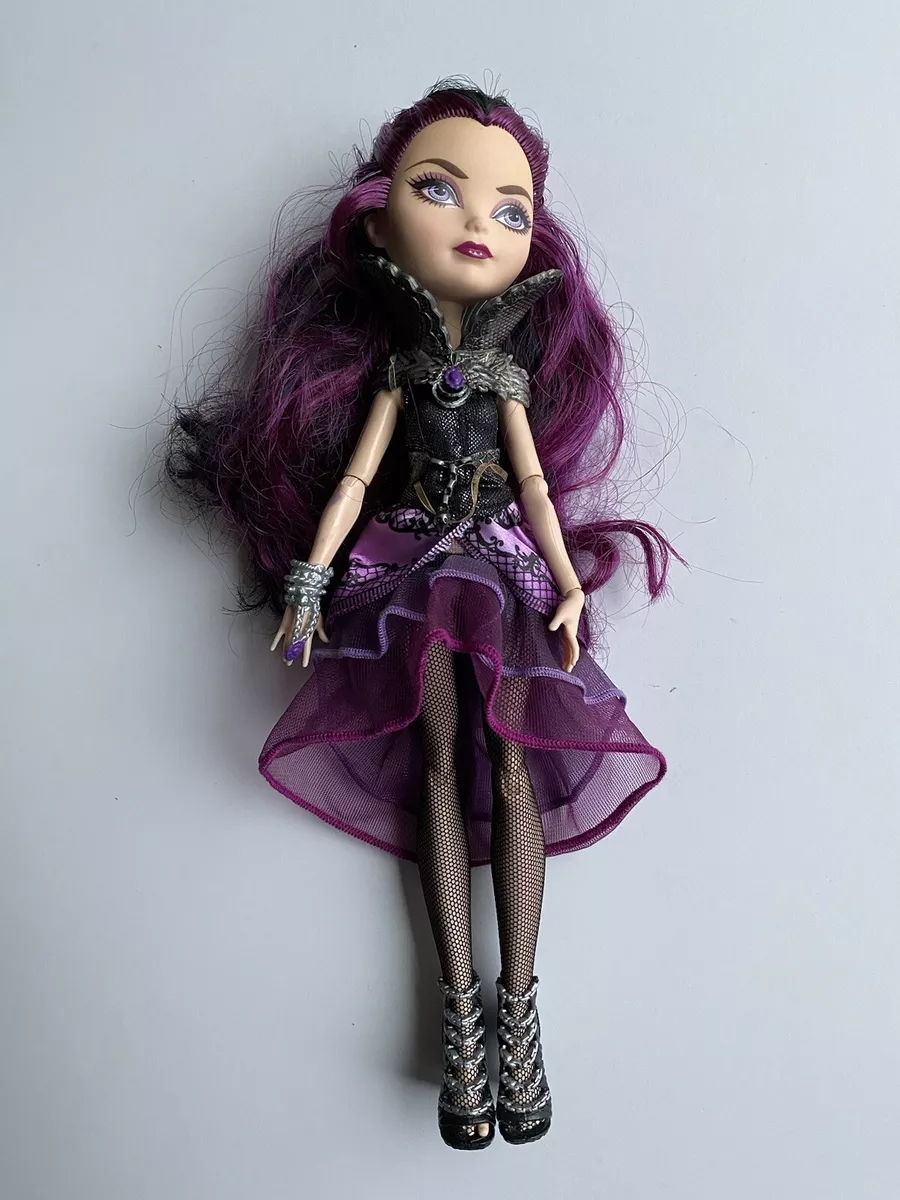 057 Boneca Ever After High - Raven / Mattel 2012 / Art