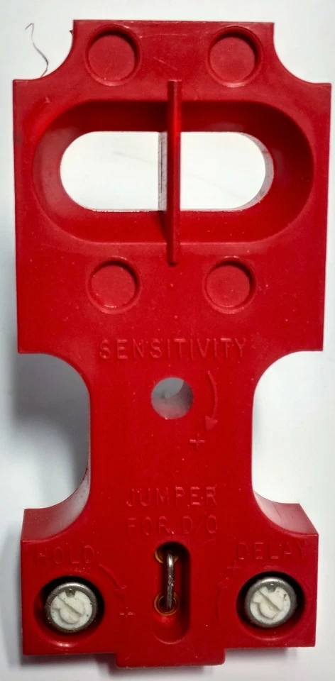 Banner Engineering LM8-1 / 16302 Logic Module for Photoelectric Switch - Image 2 of 3