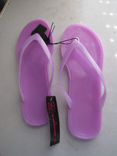 New Womens No Boundaries Beachwear Flip Flops Sandals Size 7 Purple