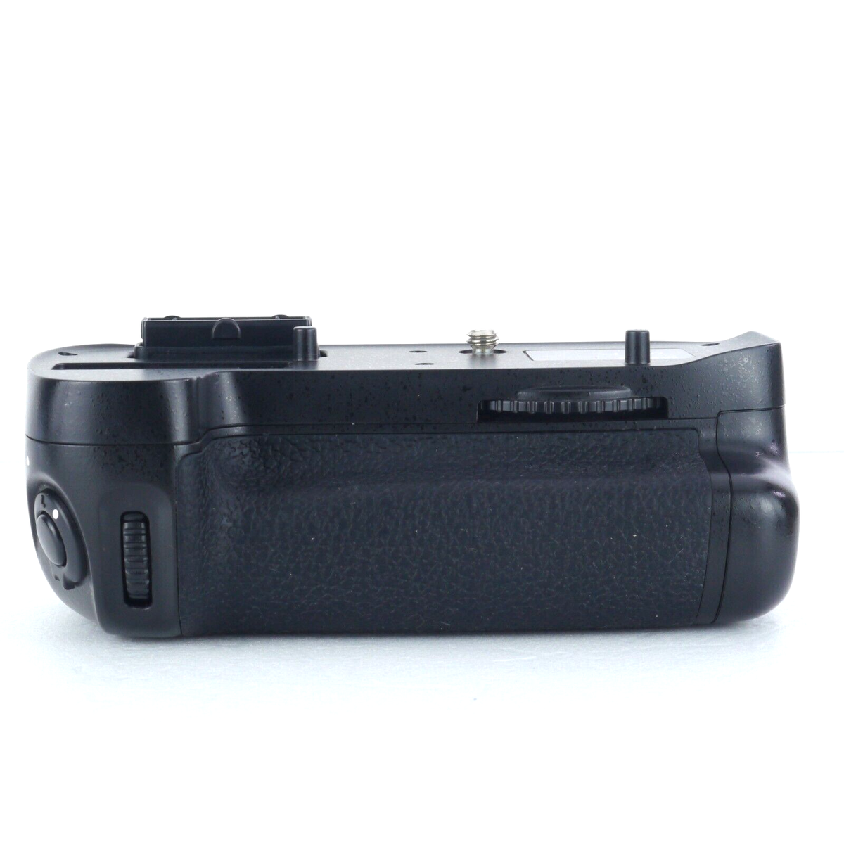 ■ほぼ新品■ NikonMB-D16 221020 s-l1200.png