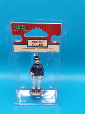Christmas Village Figurine Lemax Policeman 2 3/4'' 92311 Retired  
