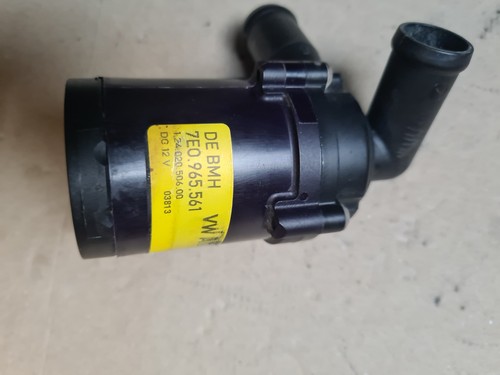 VW Bus T5 Wasserpumpe 7E0965561 Zusatzwasserpumpe