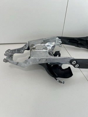 2016 - 2020 16 17 18 Kawasaki Ninja Zx10r Oem Rear Subframe Back