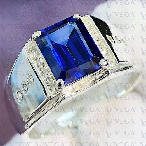 4.50crt Emerald Cut Natural Sapphire And Diamond Men Ring 950PT Platinum Plated