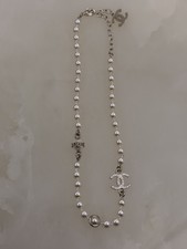 Chanel Pearl Necklace Gold CC Logo Crystal